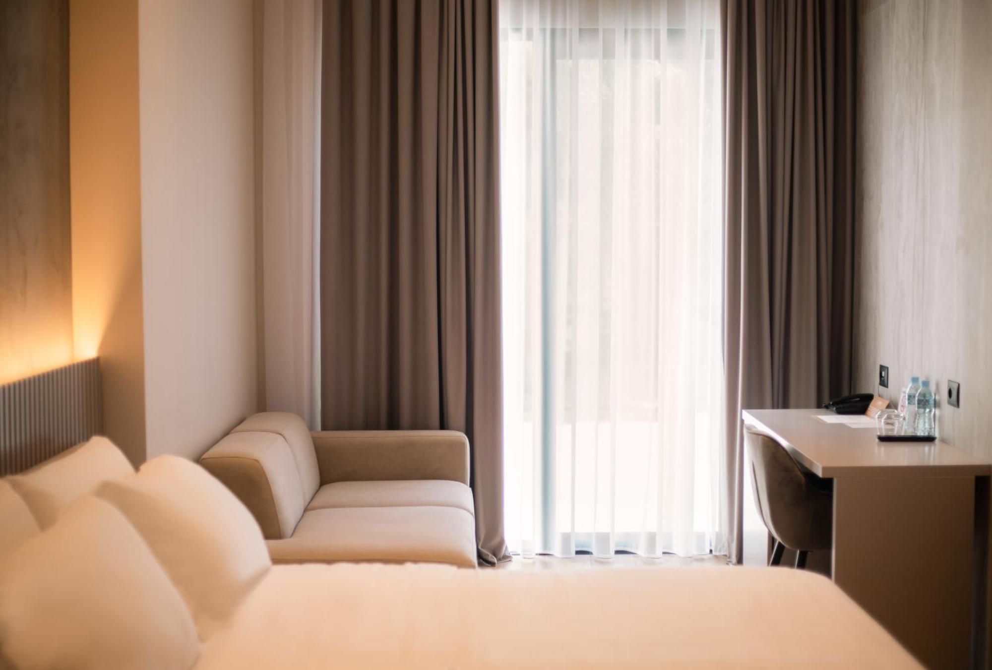 La Onda Hotel Durrës Extérieur photo
