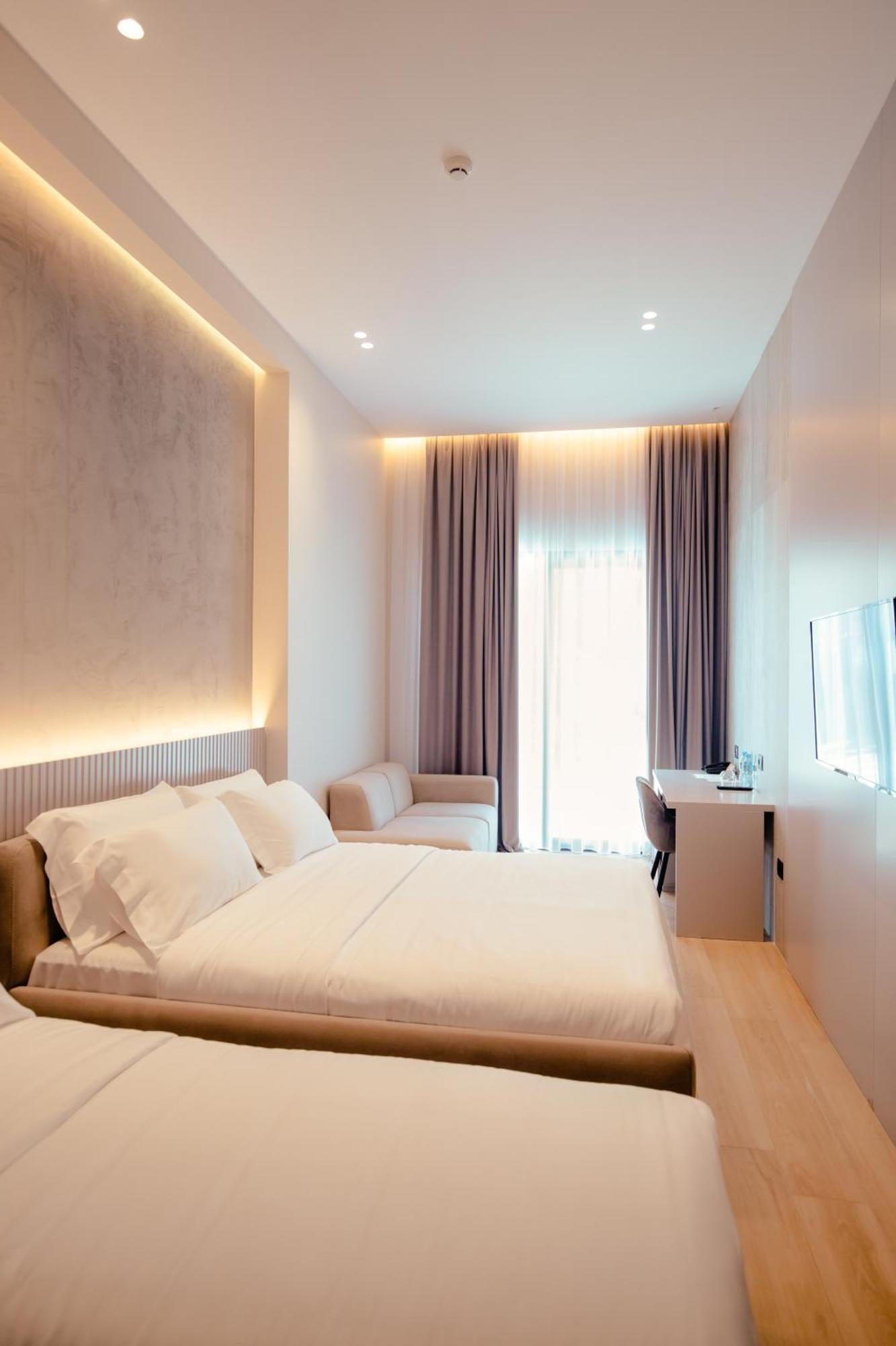 La Onda Hotel Durrës Extérieur photo