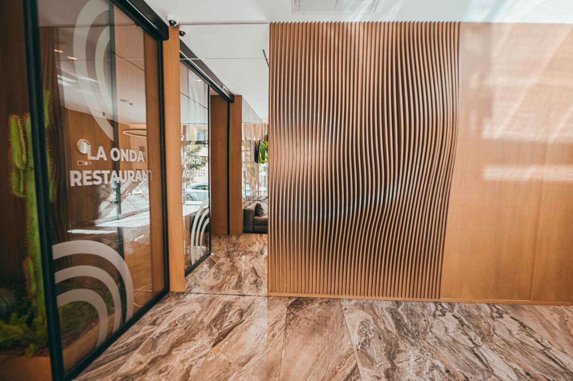 La Onda Hotel Durrës Extérieur photo